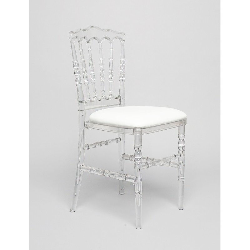 Chaise napoléon transparente idéal pour un mariage chic, romantique, glamour, princesse